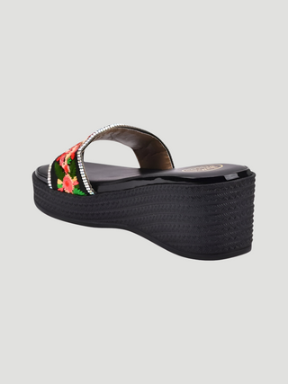 Quinn Black Platform Sandal - KUCAH