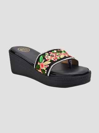 Quinn Black Platform Sandal - KUCAH